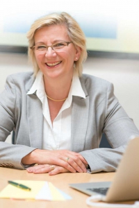 Christine Siegert-Anders, Diplom-Sozialwirtin